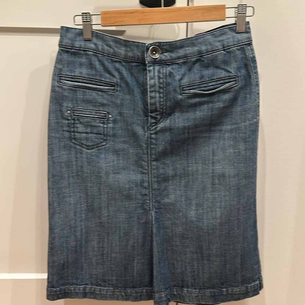 Level 99 Jean skirt with cute detail- size 29